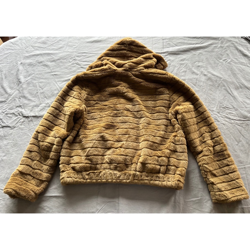Love J Camel Brown Faux Fur Hooded Jacket Ribbed Tiered Zip Up Coat Women Medium - Picture 2 of 3